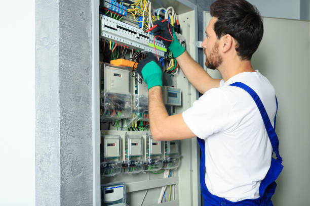 Best Electrical Installation Contractor  in Astor, FL