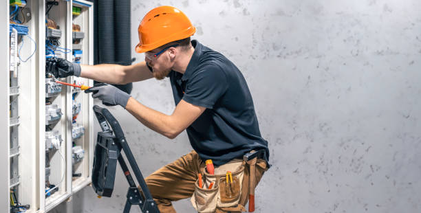 Best Electrical Outlet Repair  in Astor, FL